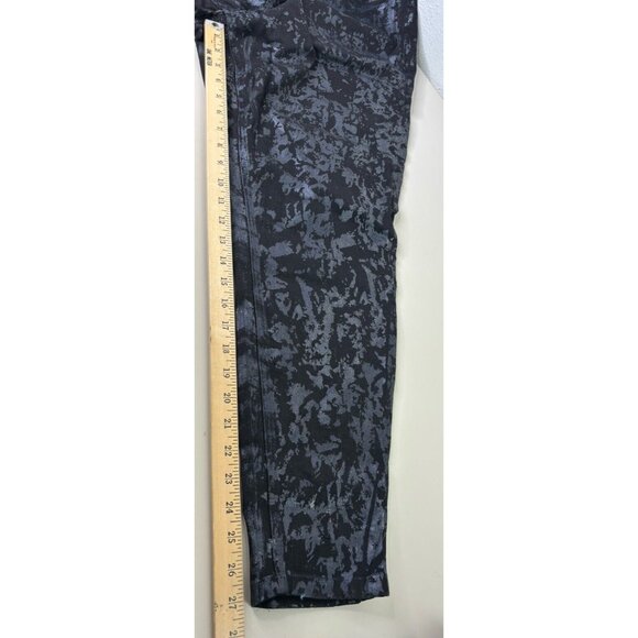 Melissa McCarthy Seven 20 (Actual 41x27) Slimming Black Printed Pencil Jeans EUC - Picture 4 of 13